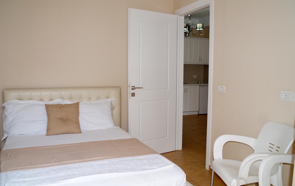 Apartments Flower Residence Sarande Room photo